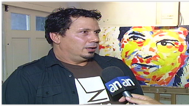 entregan reconocimiento a artista cubano de hialeah