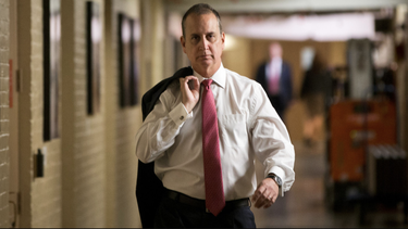 congresista diaz-balart pide mejorar servicios consulares para cubanos