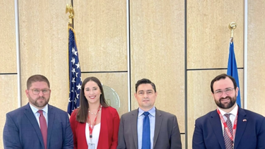 funcionarios de embajada de venezuela se reunieron con representantes del uscis para evaluar proteccion de venezolanos en eeuu