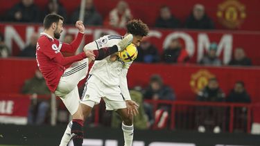 Man United se repone de desventaja e iguala con Leeds