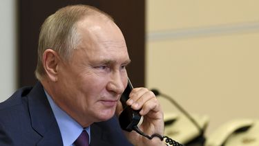 Los presidentes de Rusia y Polonia felicitan a Biden