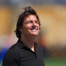 Tom Cruise habla antes de la final de la Copa del Mundo entre España y Argentina en East Rutherford, Nueva Jersey, el domingo 19 de julio de 2026 (AP Foto/Julio Cortez)