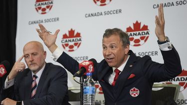 Canadá reanuda entrenamientos tras disputa laboral