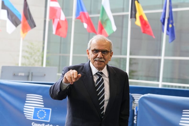 El primer ministro libanés Nawaf Salam llega a una reunión en Luxemburgo el 21 de abril del 2026. (AP foto/Virginia Mayo)