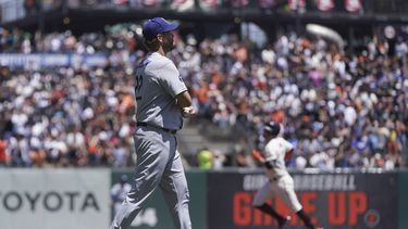 Kershaw, a lista de lesionados por dolor en la espalda