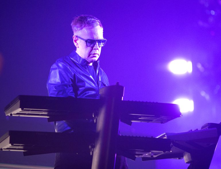 Fallece el tecladista fundador de Depeche Mode Andy Fletcher