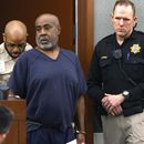 Duane Keffe D Davis es introducido a la sala del tribunal en el Centro de Justicia Regional el miércoles 4 de octubre de 2023 en Las Vegas. Davis fue acusado del asesinato a tiros del rapero Tupac Shakur ocurrido en 1996. (Bizuayehu Tesfaye/Las Vegas Review-Journal vía AP, Pool)