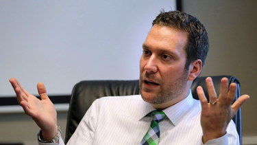 condenado a 11 anos por trafico sexual de un menor excomisionado de florida