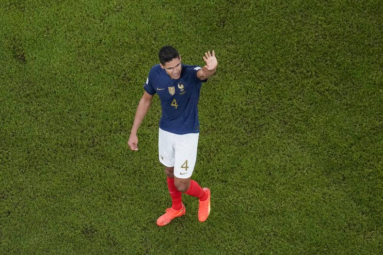 DEP-FUT FRANCIA-VARANE-RETIRO