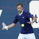 Medvedev se acerca al No. 1, Cerúndolo no para en Miami