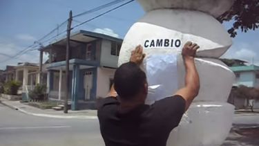 otro cubano a la carcel por pegar proclamas antigubernamentales