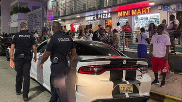 mas de 100 arrestos durante el fin de semana en miami beach