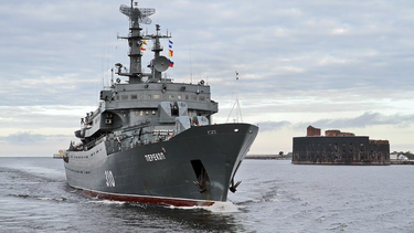 un barco de guerra ruso con cientos de cadetes llegara a la habana en julio