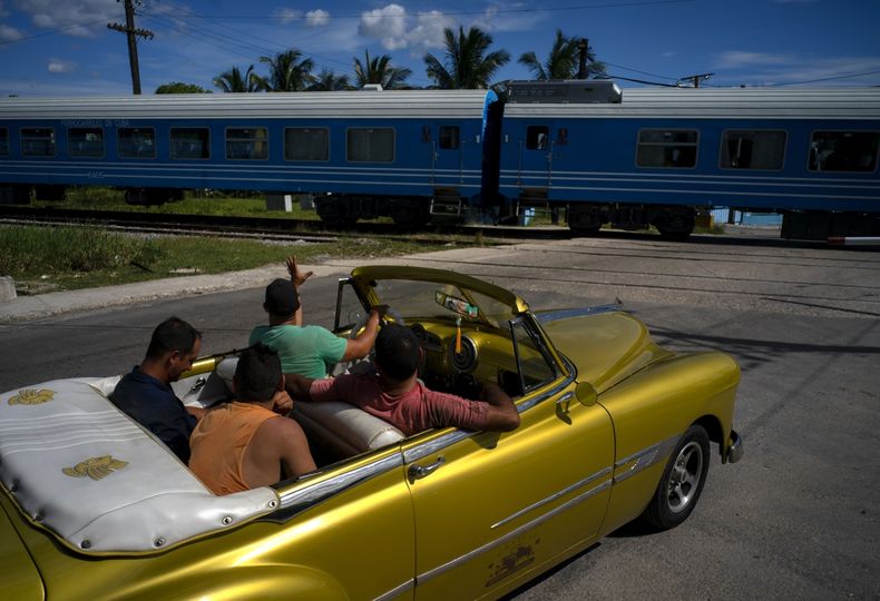 CAR-GEN_CUBA-NUEVO_TREN-0.jpg