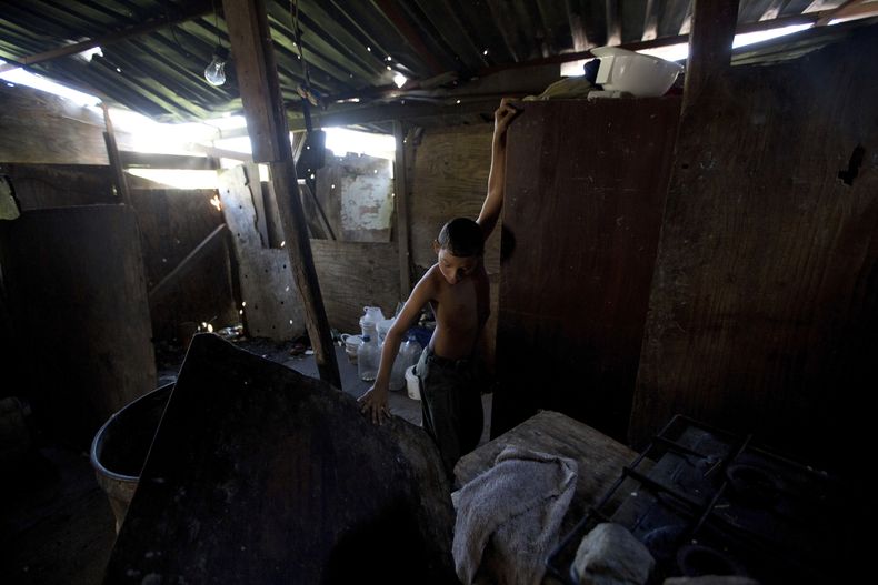REP-GEN_2017-VENEZUELA-CRISIS_POLITICA-1.jpg