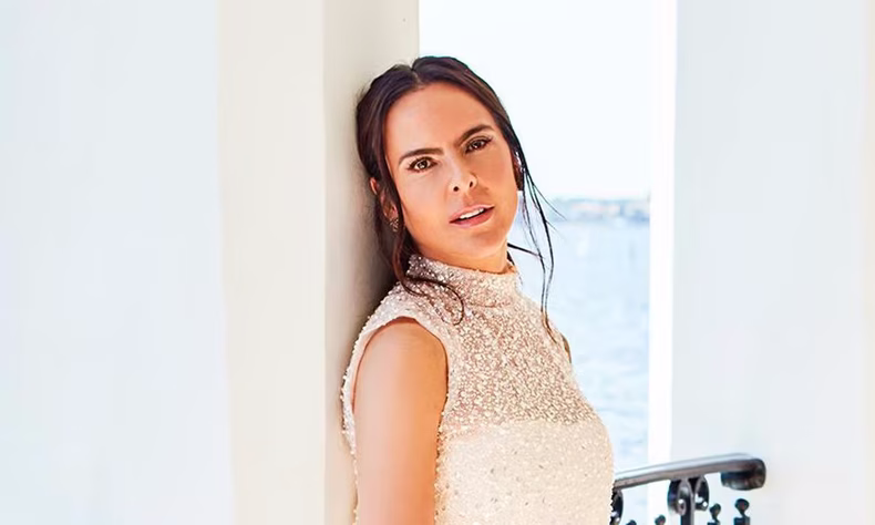 kate-del-castillo-portada-digital.avif