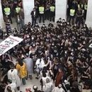 Una protesta dentro y fuera del Capitolio de EE.UU. pide el alto al fuego en Gaza