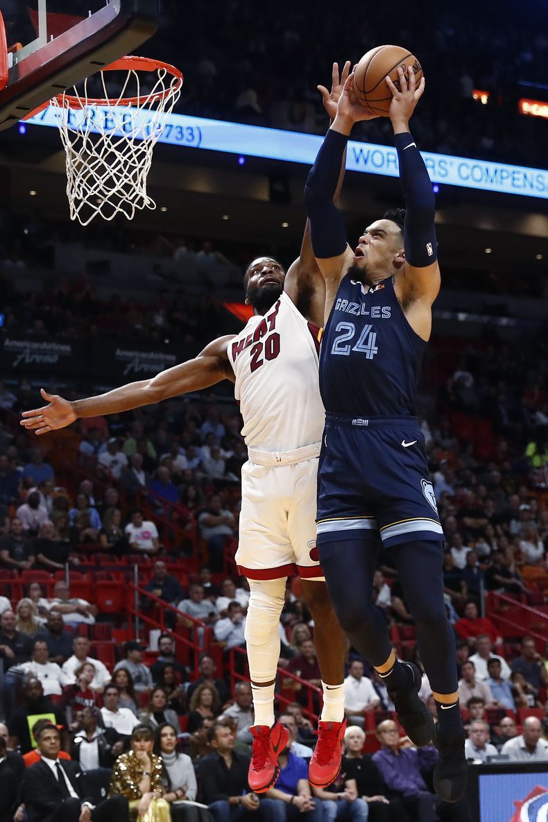 DEP-BAS_GRIZZLIES-HEAT-0.jpg