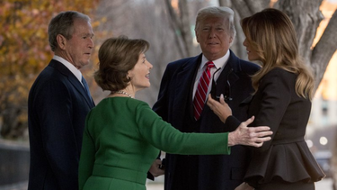George W. Bush felicitó a Biden y destacó logros de Trump