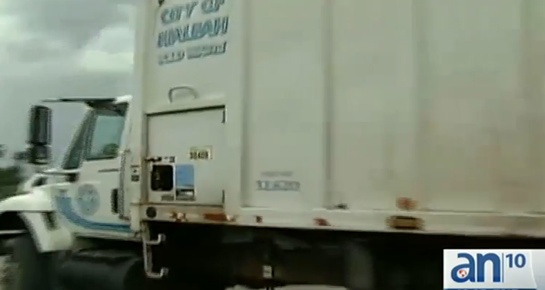 Compañías privadas interesadas en administrar ese servicio exigen que se lleve a licitación.