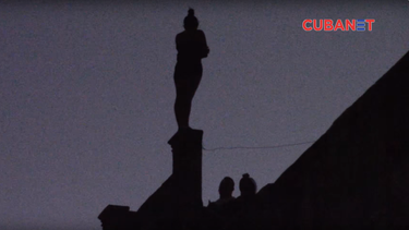 [video] una joven intenta suicidarse en la habana