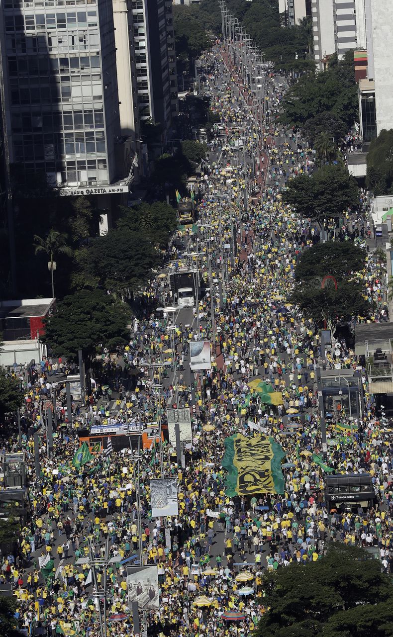 AMS-GEN_BRASIL-RESPALDO_A_BOLSONARO-0.jpg