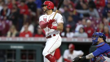 MLB multa y suspende 3 juegos a Pham por bofetada a Pederson