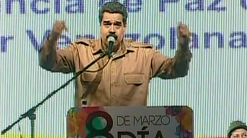 Maduro anunció que promoverán sistema "de abastecimiento seguro" con sistema con tarjeta bancaria electrónica para acabar con "la especulación". El antecedente cubano.