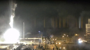 ucrania: no hubo escapes radiactivos tras ataque ruso a central nuclear de zaporiyia