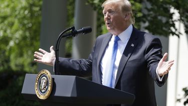 Nominado de Trump para la Fed se retira tras controversia