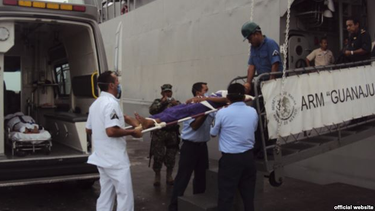 americateve | Del grupo de 10 hombres y 7 mujeres, dos varones fallecieron. Esperaban llegar a la Florida. Inicialmente eran 25, pero ocho desistieron cerca de la costa cubana.