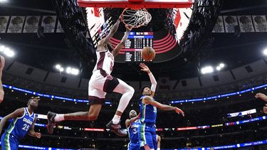 Bulls aplastan por 144-115 a los Mavs sin Doncic