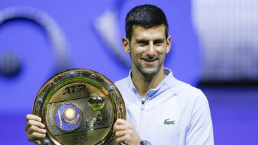 Djokovic se corona en Astaná para su 90no título