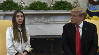 trump recibe a esposa del lider opositor  y presidente interino de venezuela, juan guaido