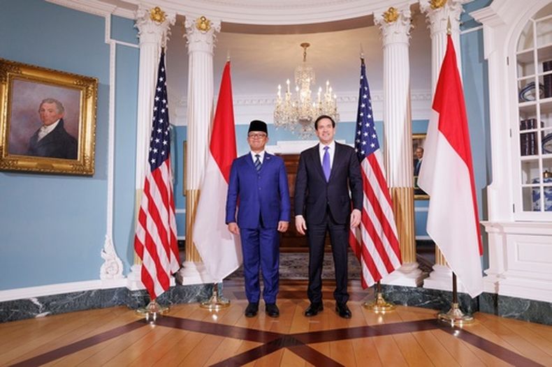 El secretario de Estado de EEUU, Marco Rubio, se reúne con el ministro de Relaciones Exteriores de Indonesia, Sugiono, en el Departamento de Estado de EEUU, en Washington, el jueves 19 de febrero de 2026. (AP Foto/Tom Brenner)