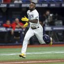 Con 3 jonrones de Arozarena, Rays vencen a Medias Rojas