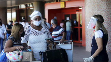 caen los precios de los pasajes de miami a cuba hasta los $200