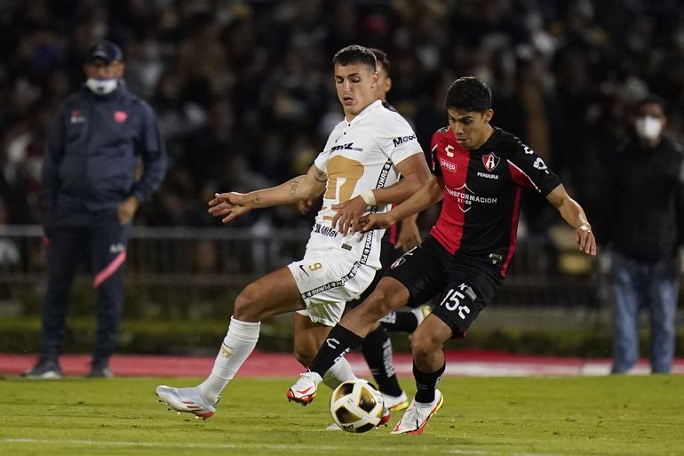 Atlas vence a Pumas en las semifinales del Apertura mexicano