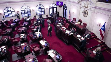 emitiran una licencia especial a los vehiculos confiscados para uso del gobierno