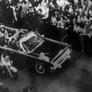 Trump retrasa publicación de algunos archivos sobre JFK