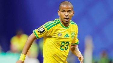 ARCHIVO - Jayden Adams, de la selección de Sudáfrica, disputa un partido del Mundial ante Chequia en Atlanta, el jueves 18 de junio de 2026 (AP Foto/Stew Milne, archivo)