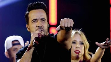 luis fonsi enojado con maduro por version politica de despacito