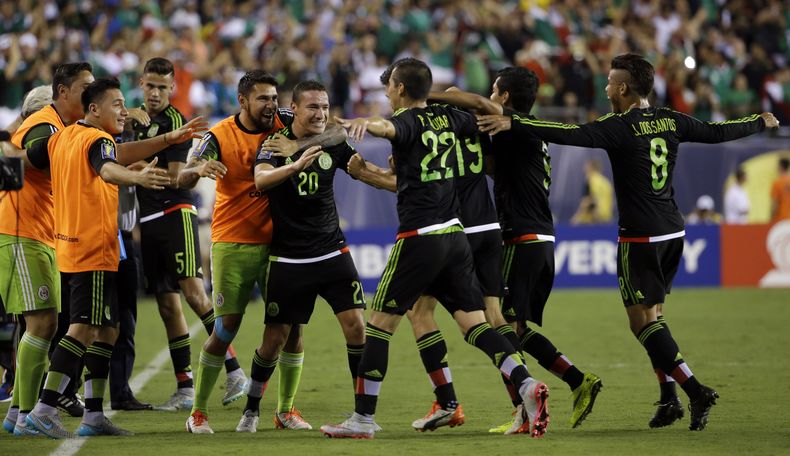 DEP-FUT_ORO_MEXICO-JAMAICA-3.jpg