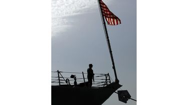 Otro buque de la Armada de EEUU reporta brote de coronavirus