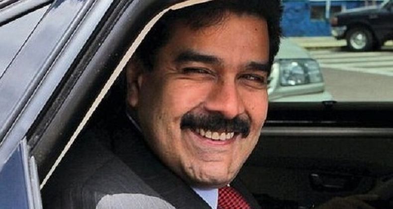 El nuevo avión presidencial valorado en 40 millones de dólares,  lo disfrazan pintándolo  como los de línea área venezolana Conviasa para disimular