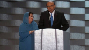 padre de soldado estadounidense musulman muerto en irak conmovio a la audiencia de convencion democrata