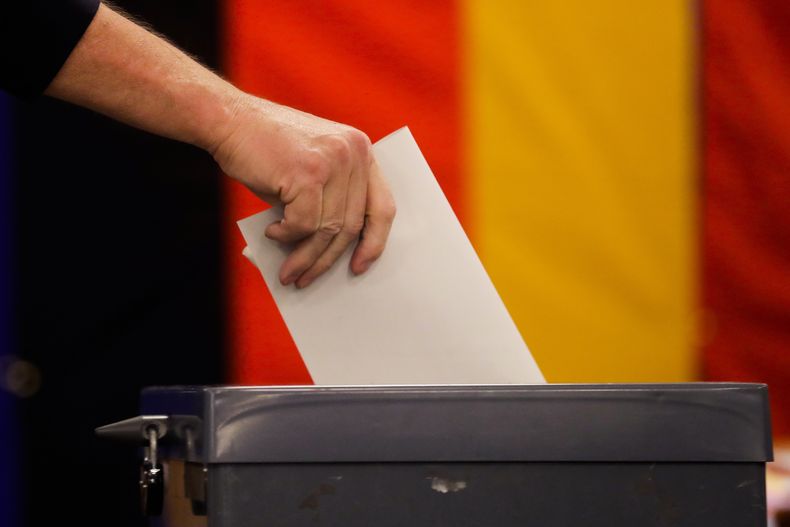 EUR-POL_ALEMANIA-ELECCIONES-1.jpg