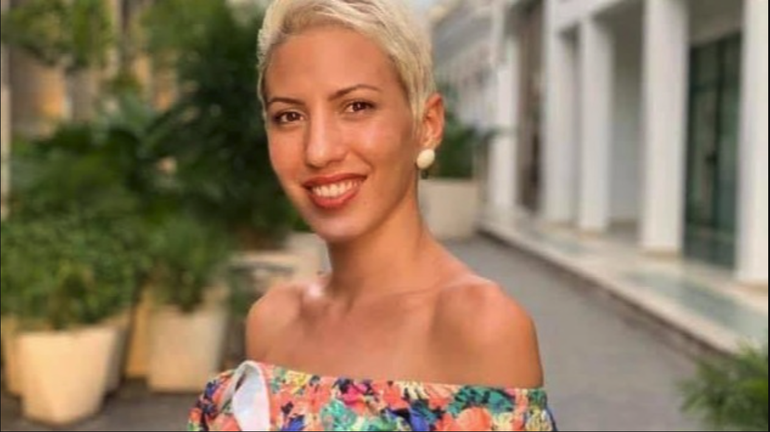 Le impiden salir de Cuba a la activista Saily González