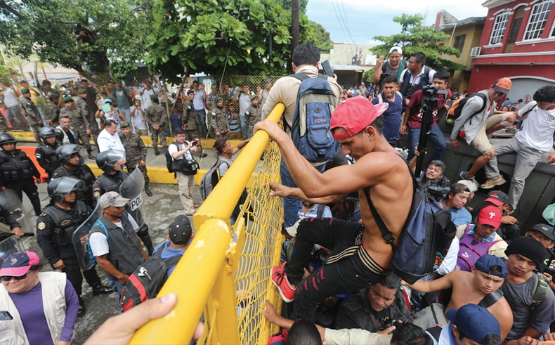 Caravana de Emigrantes