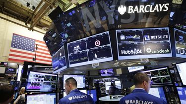 bolsa de nueva york cierra a la baja tras falla tecnica